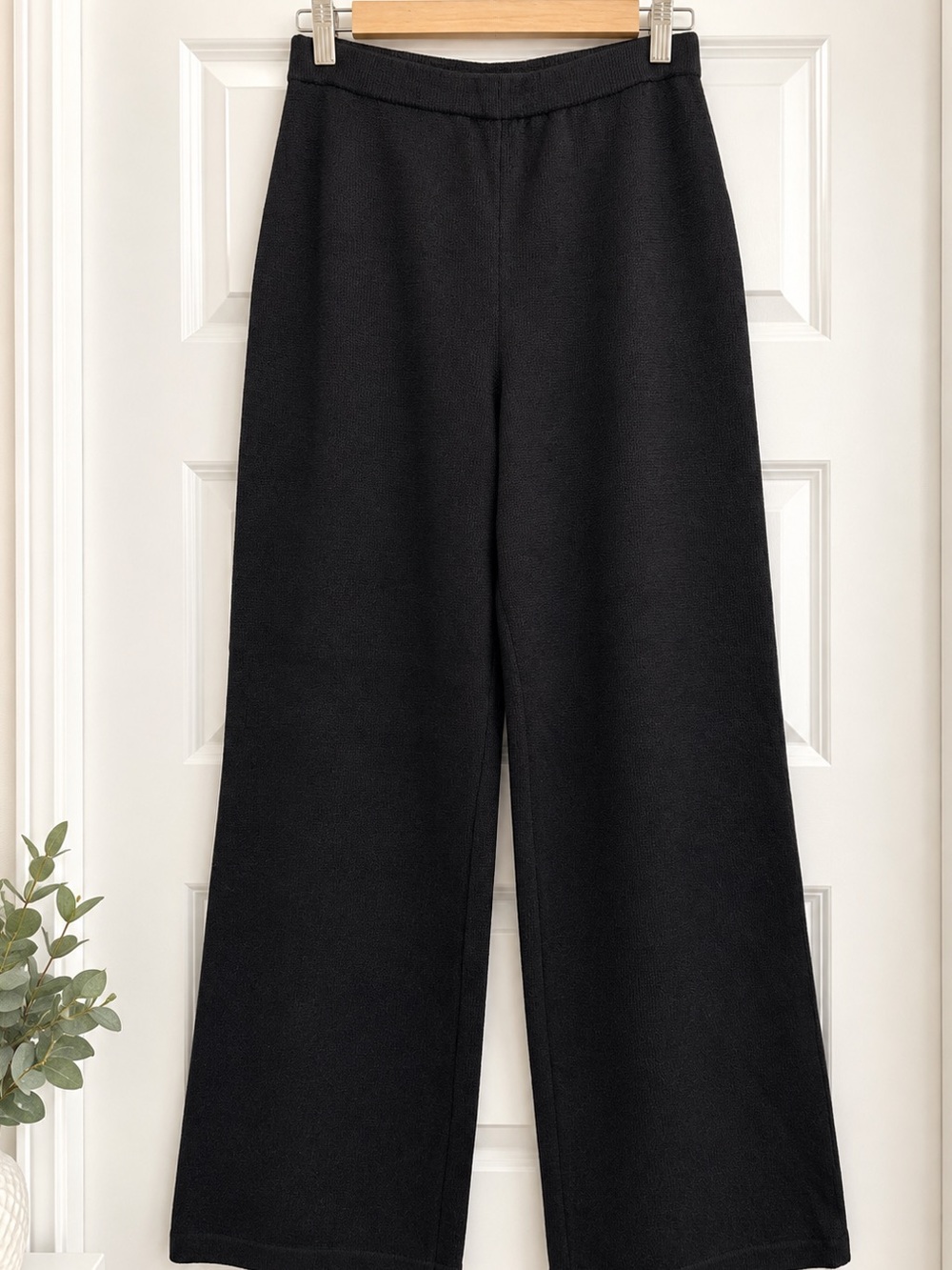 Vintage St. John Basics by Marie Gray Black Wide Leg Knit Pants Size 8 USA